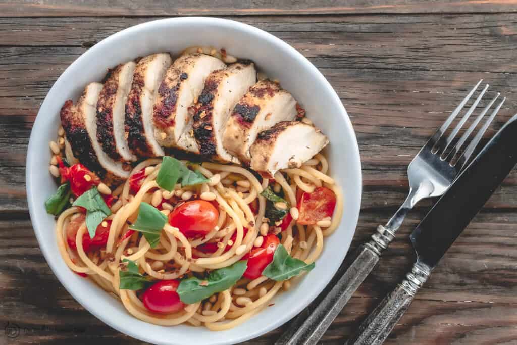 Easy Chicken Spaghetti with Tomatoes and Basil | The Mediterranean Dish