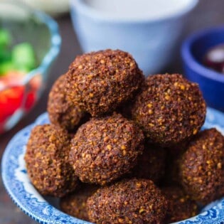 Falafel Recipe with Chickpeas - Swasthi's Recipes