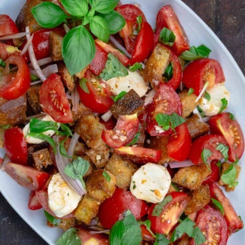 Best Panzanella Recipe (Tuscan Tomato And Bread Salad) | The ...