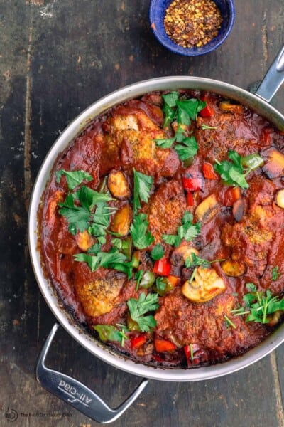 Easy Chicken Cacciatore (Stovetop or Crock-Pot) | The Medierranean Dish