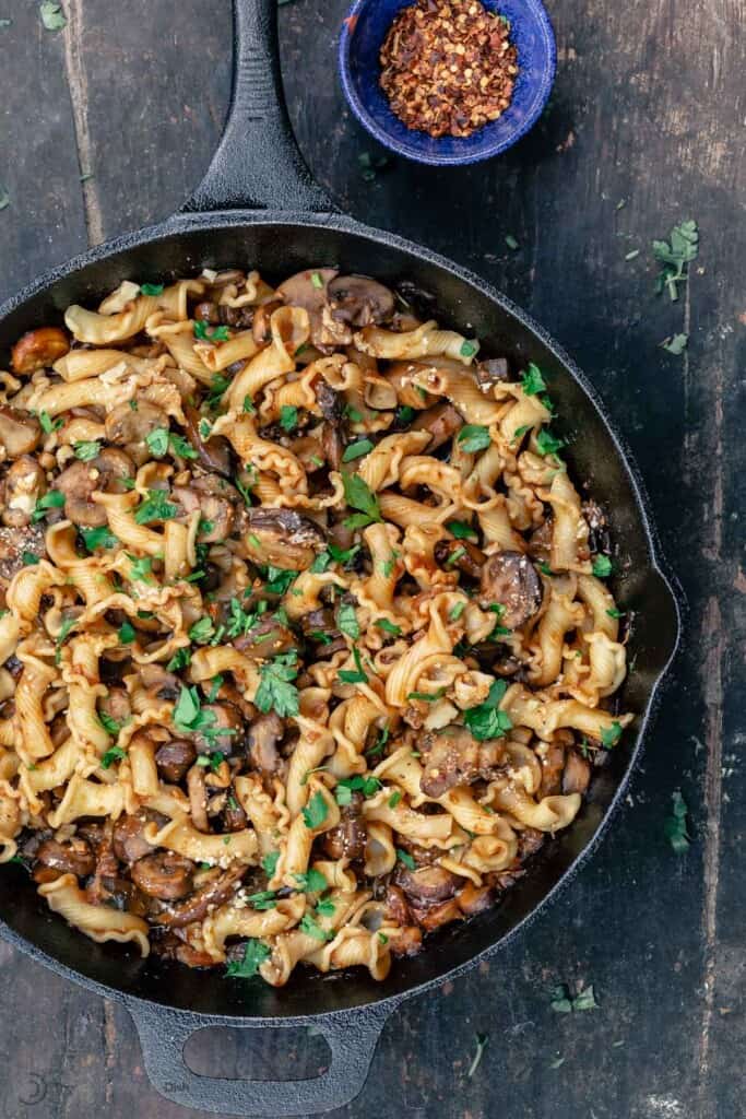 Creamy Garlic Mushroom Pasta (SECRET sauce) | The Mediterranean Dish