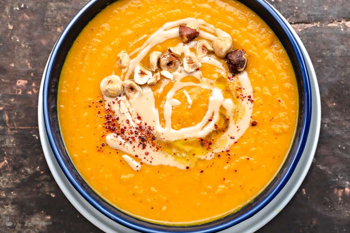 Extra Creamy Vegan Roasted Butternut Squash Soup L The Mediterranean Dish 0716