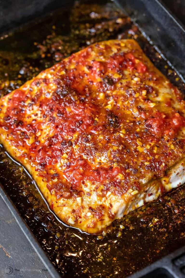 15-Min Spicy Baked Salmon with Lime and Harissa - The Mediterranean Dish