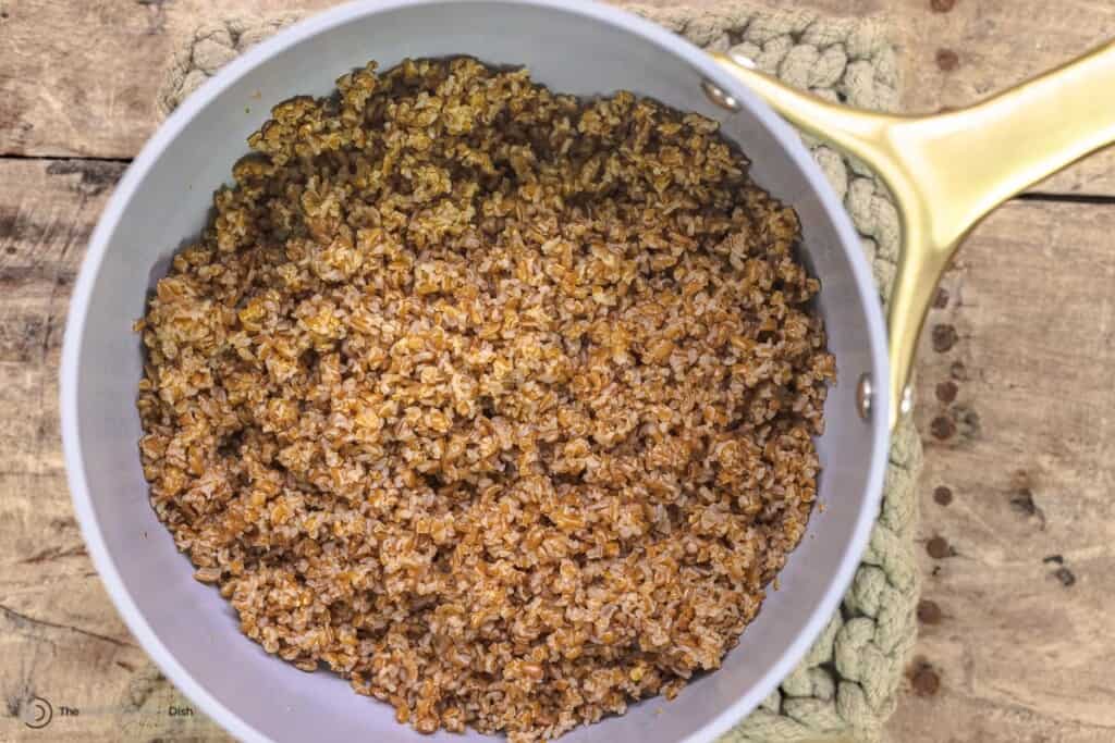 How to Cook Bulgur Wheat (Recipe + Tips) - The Mediterranean Dish