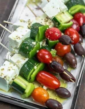 Greek salad skewers web story poster image.