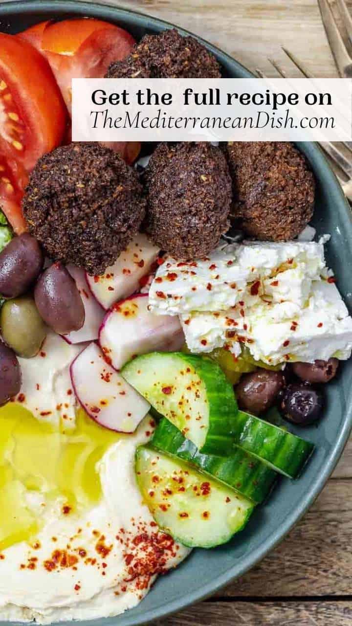 https://www.themediterraneandish.com/wp-content/uploads/2022/10/Falafel-Bowls-story-5.jpg