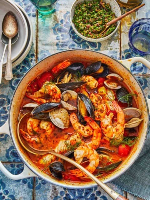 Cioppino (Seafood Stew) | The Mediterranean Dish