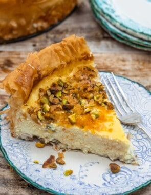 Baklava Cheesecake web story poster image.