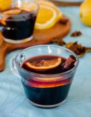 mulled wine web story poster image.