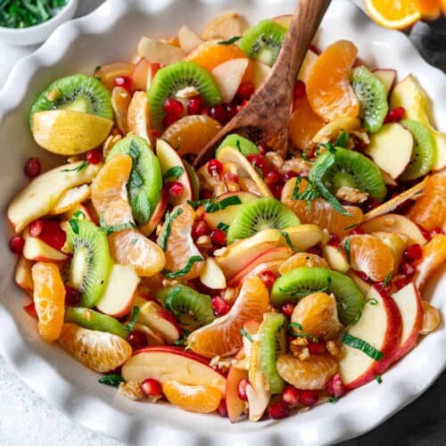 https://www.themediterraneandish.com/wp-content/uploads/2023/02/Winter-Fruit-Salad_9-500x500.jpg