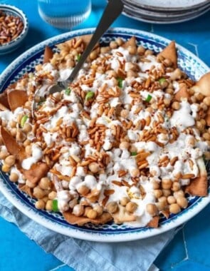 Fatteh Spiced Chickpeas with Crispy Pita and Garlicky Yogurt web story poster image.