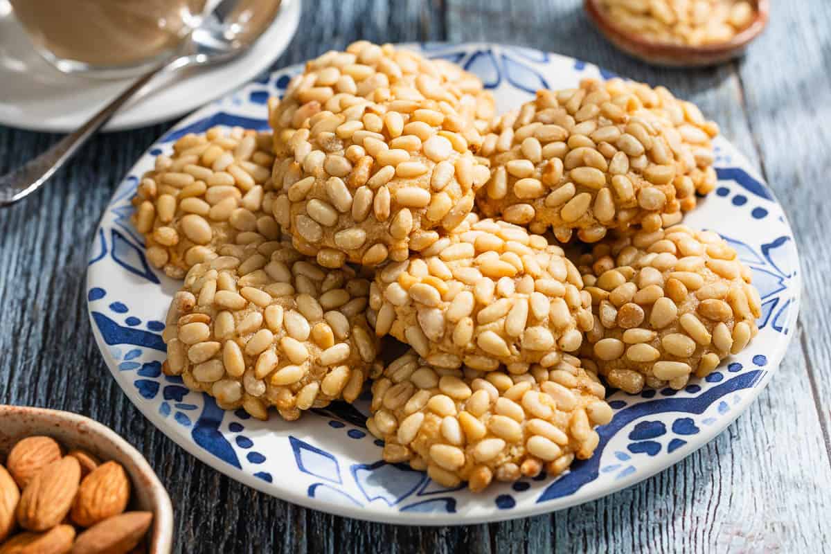 Pignoli Cookies Italian Pine Nut Cookie The Mediterranean Dish   Mediterranean Dish Pignoli Cookies LEAD 3 