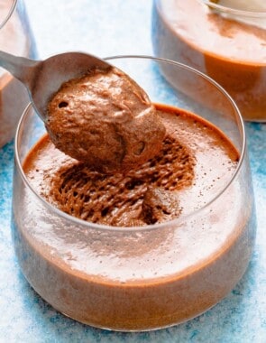 olive oil chocolate mousse web story poster image.