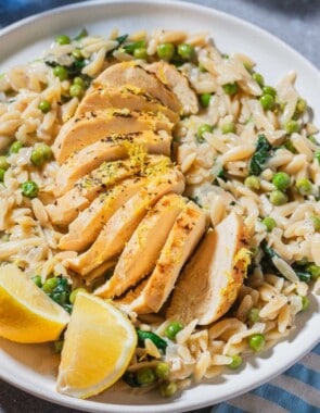 Lemon chicken orzo web story poster image.